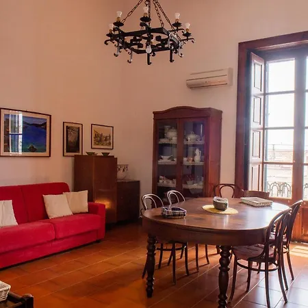 Villa Florence Trevelyan *
